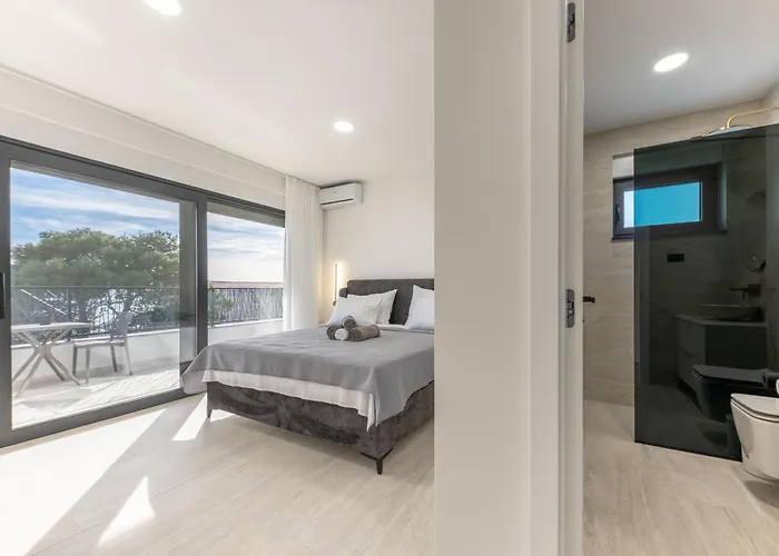 Marta Villa Makarska